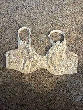 Pretty summer Lacey Underwire Bra in Ivory 40D